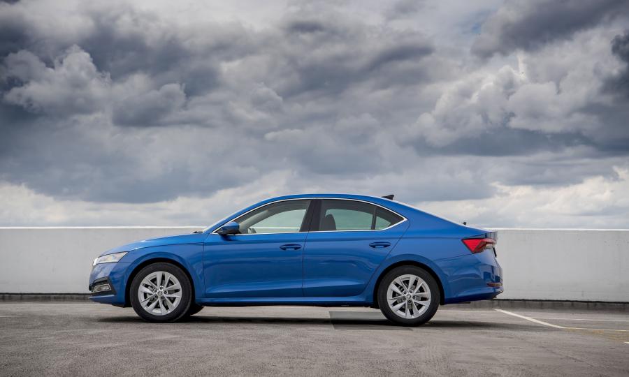  Skoda Octavia 2020 года  (UK) (фото 6 из 42)